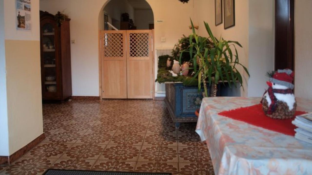 Pension Bernhards Engelhartszell Bagian luar foto