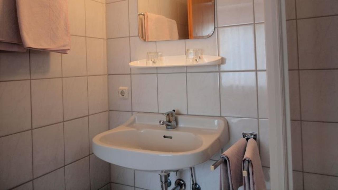 Pension Bernhards Engelhartszell Bagian luar foto